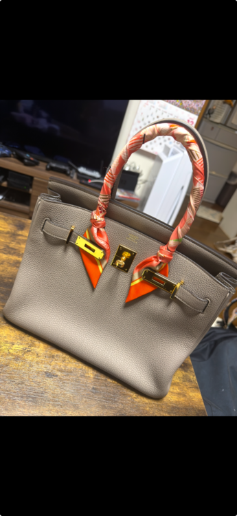 バーキン30 グリアスファルト　トゴ　ゴールド金具（ブランドバッグ）の商品画像 - 査定依頼日：2025年12月15日 - 最高査定価格：2,500,000円