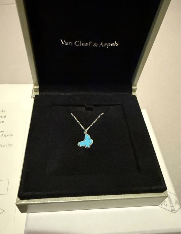 ヴァンクリフアーペル、ターコイズ（宝石）の商品画像 - 査定依頼日：2026年1月19日 - 最高査定価格：280,000円