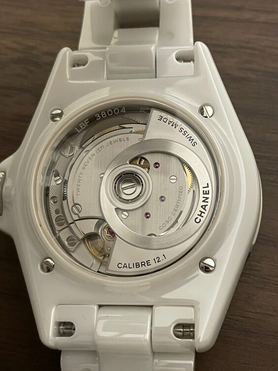 J12 ファントム（高級時計）の商品画像 - 査定依頼日：2025年5月15日 - 最高査定価格：550,000円