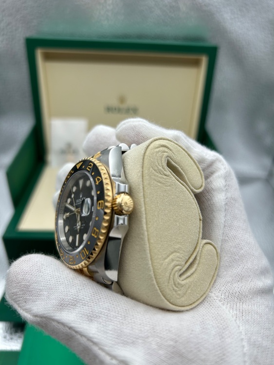 GMTマスターⅡ コンビ（高級時計）の商品画像 - 査定依頼日：2025年6月14日 - 最高査定価格：3,180,000円