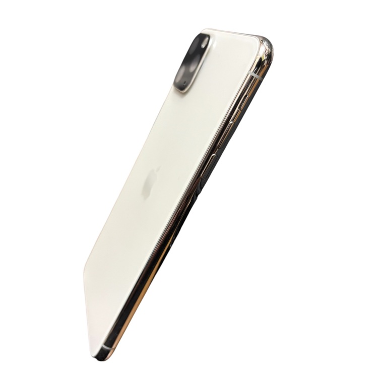 iPhone11 Pro Max 256GB au（スマホ）の商品画像 - 査定依頼日：2025年9月2日 - 最高査定価格：27,000円