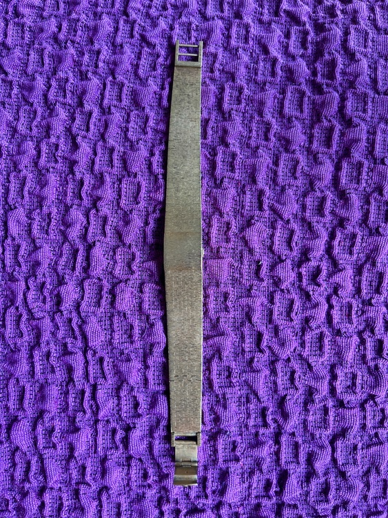 わからないです。（高級時計）の商品画像 - 査定依頼日：2025年8月24日 - 最高査定価格：900,000円