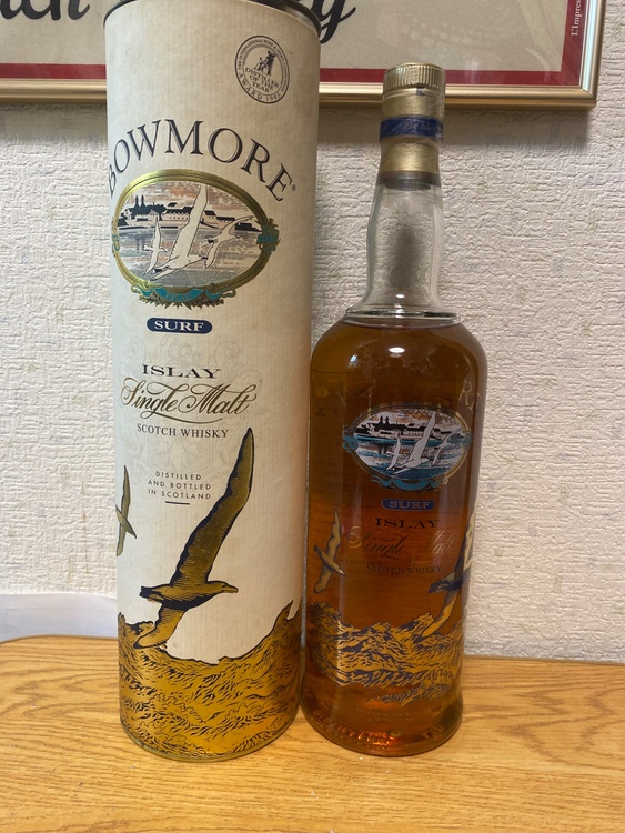 ボウモアサーフ シルクプリントカモメラベル　1L 43%（お酒）の商品画像 - 査定依頼日：2026年1月13日 - 最高査定価格：144,000円