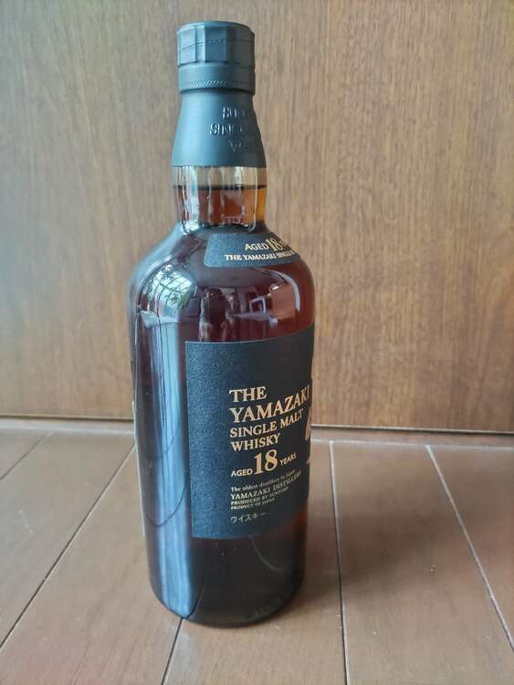 ウイスキー サントリー山崎 （お酒）の商品画像 - 査定依頼日：2025年5月9日 - 最高査定価格：80,000円