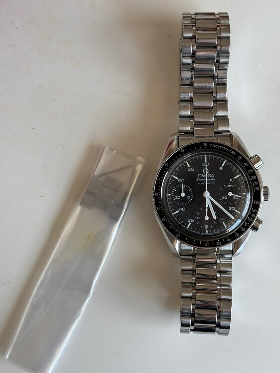 オメガ スピードマスター （高級時計）の商品画像 - 査定依頼日：2025年5月25日 - 最高査定価格：400,000円