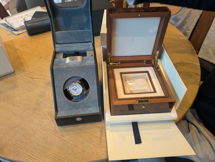 レギュレーター　（高級時計）の商品画像 - 査定依頼日：2025年3月19日 - 最高査定価格：1,350,000円