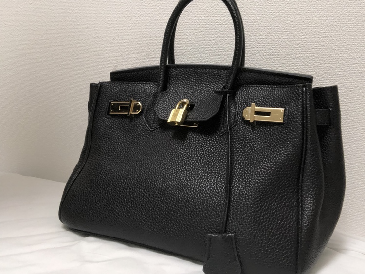 エルメス バーキン30(W:30cm H:22cm D:16cm)（ブランドバッグ）の商品画像 - 査定依頼日：2022年6月14日 - 最高査定価格：1,300,000円