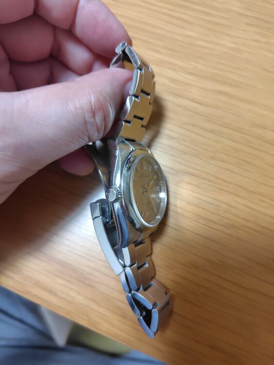 ロレックス パーペチュアル 116000（高級時計）の商品画像 - 査定依頼日：2025年10月22日 - 最高査定価格：960,000円