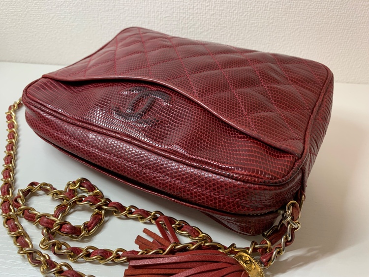 マトラッセ リザード レッド（ブランドバッグ）の商品画像 - 査定依頼日：2026年3月18日 - 最高査定価格：160,000円