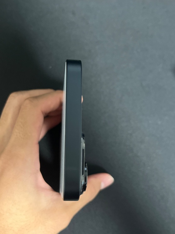 iPhone iPhone 14 256GB SIMフリー（スマホ）の商品画像 - 査定依頼日：2026年10月1日 - 最高査定価格：65,000円