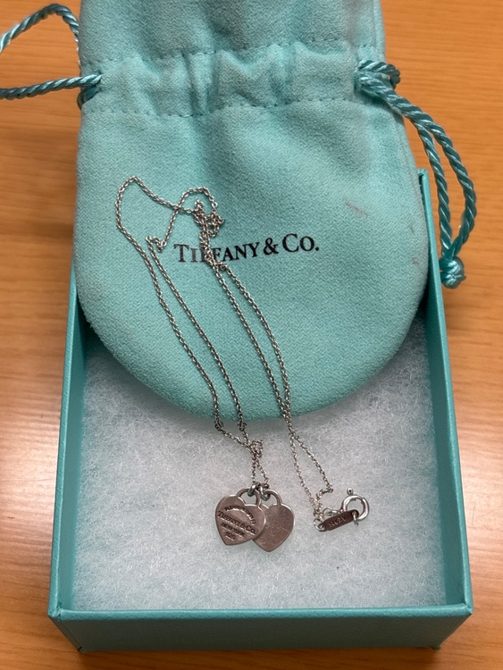 リターン トゥ ティファニー　ダブル ハート タグ ペンダント シルバーミニ（金・貴金属）の商品画像 - 査定依頼日：2025年6月13日 - 最高査定価格：20,000円