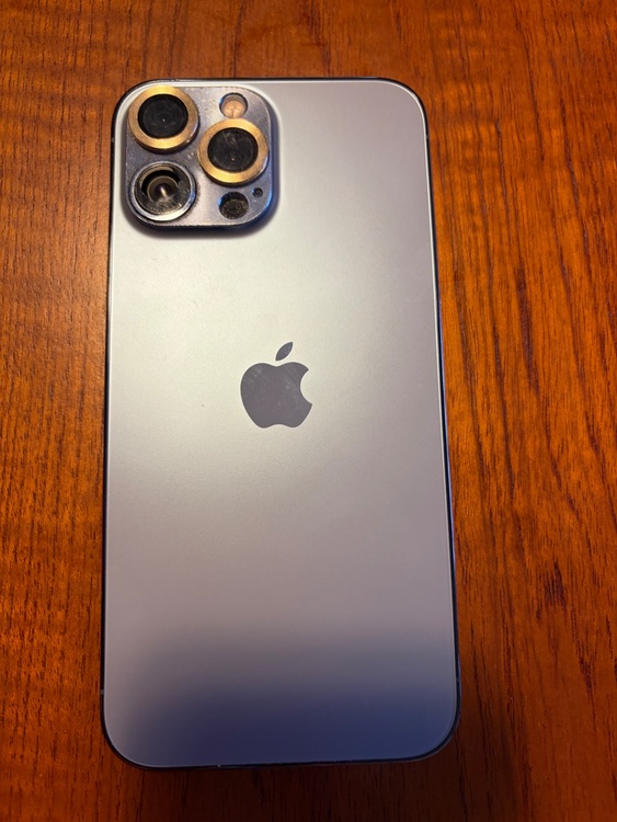 iPhone 13 Pro 256GB au（スマホ）の商品画像 - 査定依頼日：2026年3月14日 - 最高査定価格：41,000円