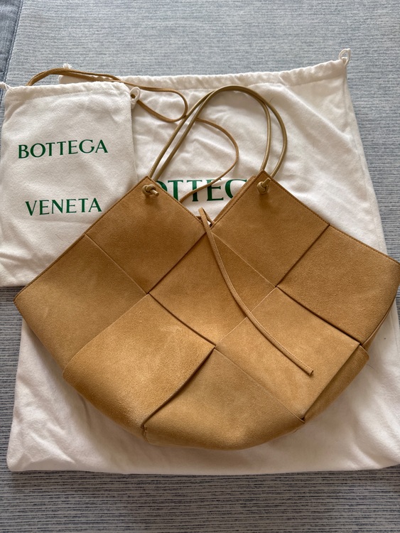 トートバッグ（ブランドバッグ）の商品画像 - 査定依頼日：2025年8月5日 - 最高査定価格：100,000円