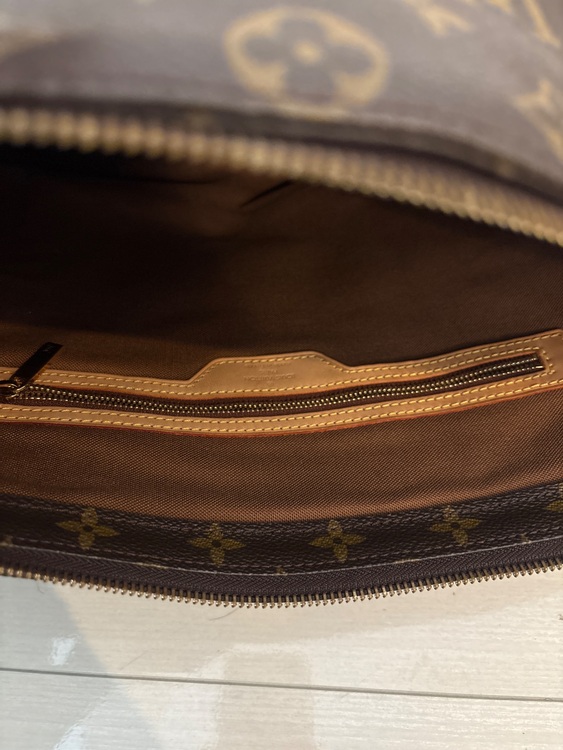 トートバッグ（ブランドバッグ）の商品画像 - 査定依頼日：2025年8月30日 - 最高査定価格：100,000円