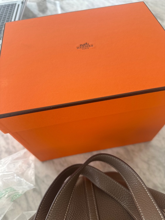 エルメス ピコタン （ブランドバッグ）の商品画像 - 査定依頼日：2025年8月17日 - 最高査定価格：350,000円