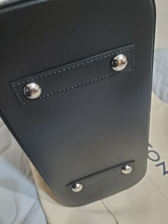 ルイヴィトン エピ （ブランドバッグ）の商品画像 - 査定依頼日：2025年5月31日 - 最高査定価格：65,000円