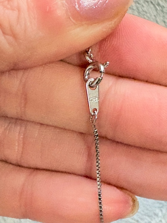 ダイヤネックレス（金・貴金属）の商品画像 - 査定依頼日：2026年3月18日 - 最高査定価格：150,000円