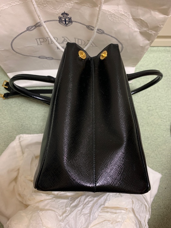プラダ  （ブランドバッグ）の商品画像 - 査定依頼日：2025年6月2日 - 最高査定価格：70,000円