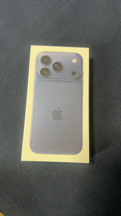 iPhone iPhone 17 Pro 256GB SIMフリー（スマホ）の商品画像 - 査定依頼日：2026年8月4日 - 最高査定価格：181,000円
