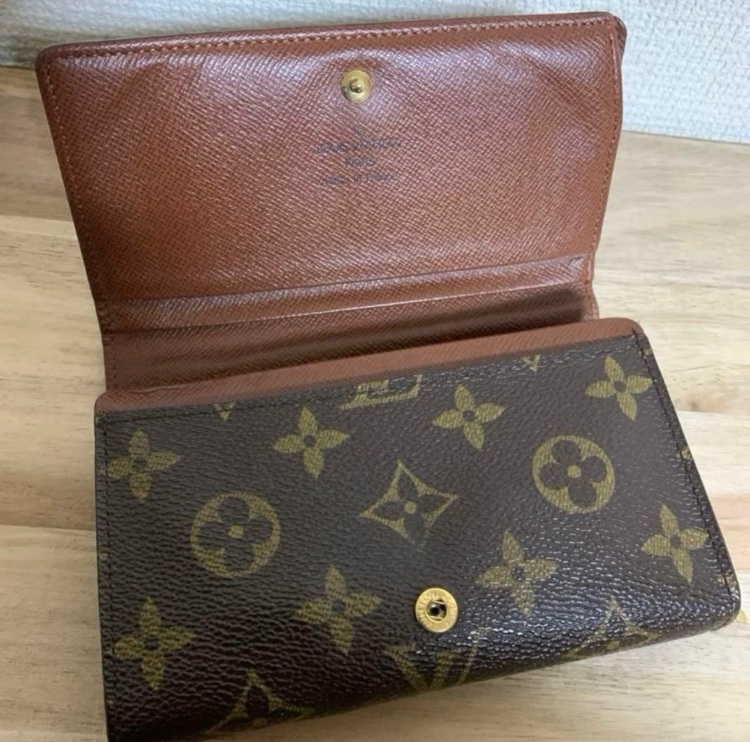 ポルトモネビエトレゾール（ブランド財布・小物）の商品画像 - 査定依頼日：2025年9月20日 - 最高査定価格：9,000円