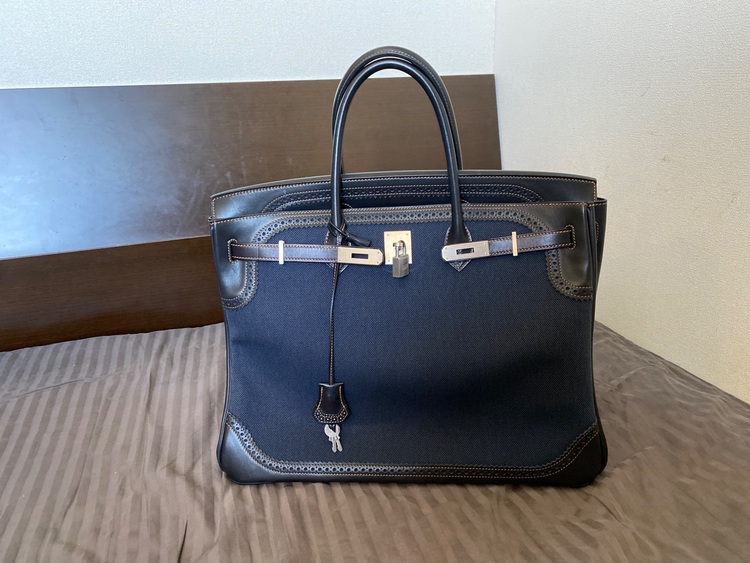 ギリーズ　デニムフォンセ　40cm（ブランドバッグ）の商品画像 - 査定依頼日：2025年6月4日 - 最高査定価格：2,000,000円