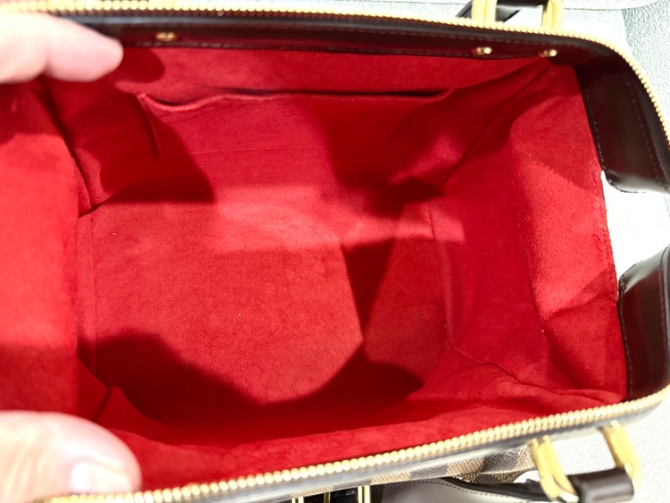 ナイツブリッジ（ブランドバッグ）の商品画像 - 査定依頼日：2026年6月6日 - 最高査定価格：70,000円
