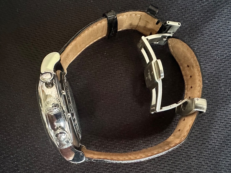 ポートフィノ クロノグラフ（高級時計）の商品画像 - 査定依頼日：2025年8月6日 - 最高査定価格：470,000円