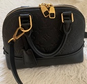 ルイヴィトン アルマ （ブランドバッグ）の商品画像 - 査定依頼日：2025年12月9日 - 最高査定価格：185,000円