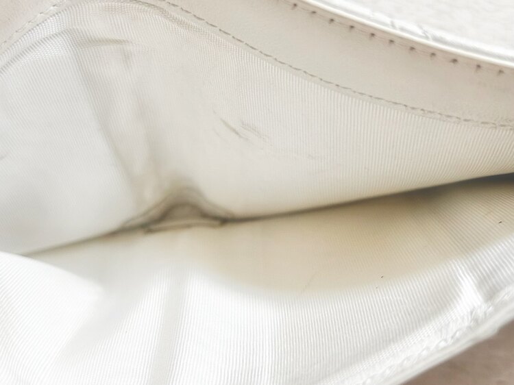 ディオール  （ブランドバッグ）の商品画像 - 査定依頼日：2025年4月21日 - 最高査定価格：30,000円