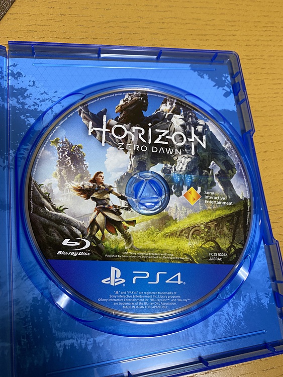 Horizon Zero Dawn（ゲーム機本体・ゲームソフト）の商品画像 - 査定依頼日：2019年12月15日 - 最高査定価格：500円