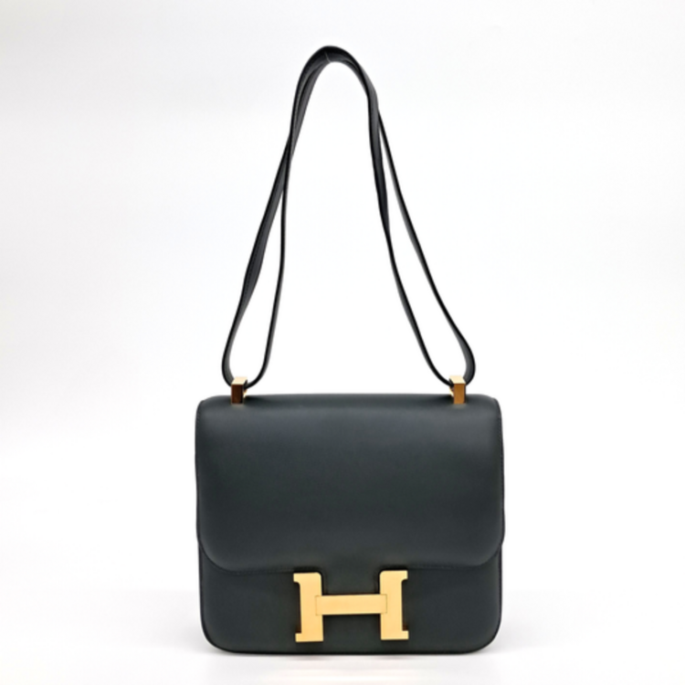 コンスタンス24（ブランドバッグ）の商品画像 - 査定依頼日：2025年8月11日 - 最高査定価格：1,300,000円