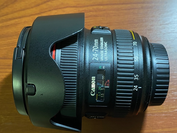 EOS 6D Mark Ⅱ EF 24-70 F4L IS USM kit（カメラ）の商品画像 - 査定依頼日：2026年9月27日 - 最高査定価格：107,000円
