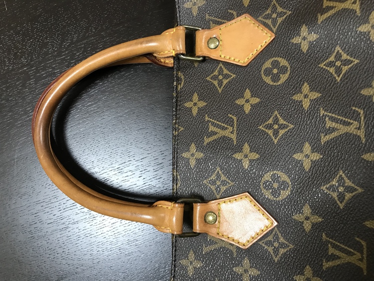 サックプラ　トートバック（ブランドバッグ）の商品画像 - 査定依頼日：2022年5月2日 - 最高査定価格：35,000円