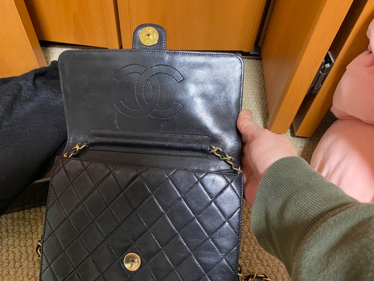 マトラッセラムスキン（ブランドバッグ）の商品画像 - 査定依頼日：2025年11月28日 - 最高査定価格：120,000円