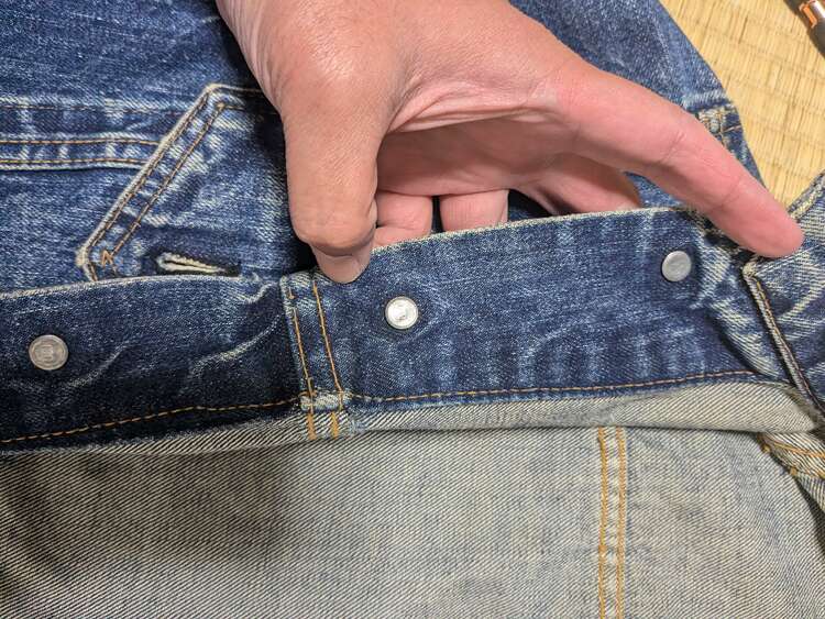 リーバイス（古着・ファッション）の商品画像 - 査定依頼日：2025年3月6日 - 最高査定価格：1,000円