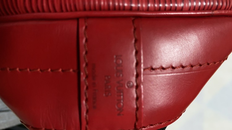 ノエ バイカラー（ブランドバッグ）の商品画像 - 査定依頼日：2022年5月25日 - 最高査定価格：30,000円