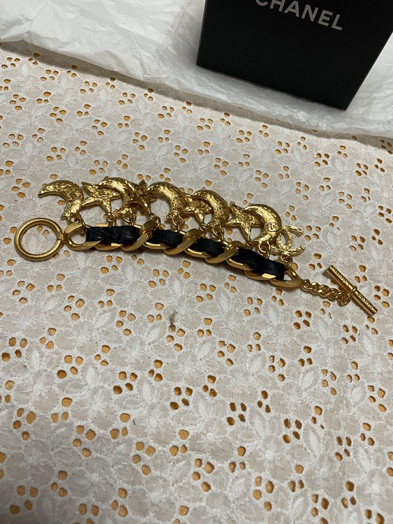 CHANEL ブレスレット（金・貴金属）の商品画像 - 査定依頼日：2026年9月3日 - 最高査定価格：70,000円