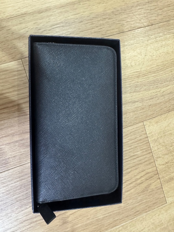 プラダ  （ブランドバッグ）の商品画像 - 査定依頼日：2026年2月23日 - 最高査定価格：35,000円