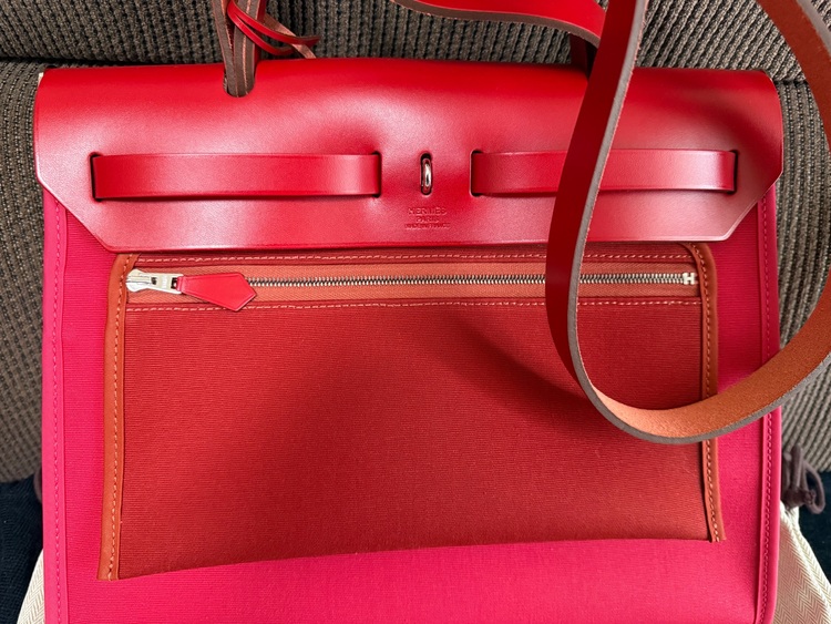 エルメス エールバッグ （ブランドバッグ）の商品画像 - 査定依頼日：2025年10月31日 - 最高査定価格：310,000円