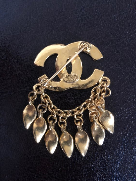 CHANEL ブレスレット　ブローチ（金・貴金属）の商品画像 - 査定依頼日：2023年5月23日 - 最高査定価格：90,000円