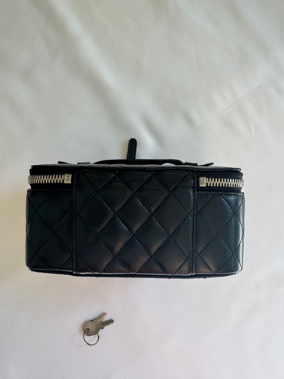 シャネル シャネル(その他) （ブランドバッグ）の商品画像 - 査定依頼日：2025年11月30日 - 最高査定価格：160,000円