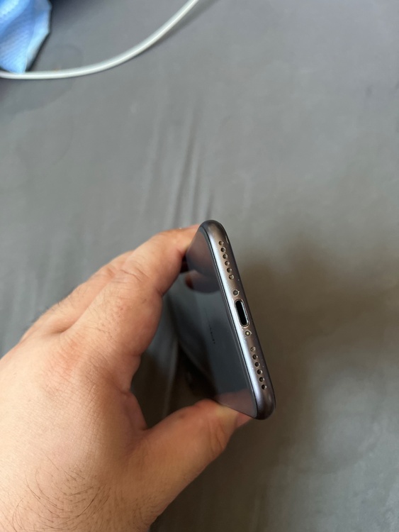 iPhone iPhone8 256GB Softbank（スマホ）の商品画像 - 査定依頼日：2026年7月14日 - 最高査定価格：3,000円
