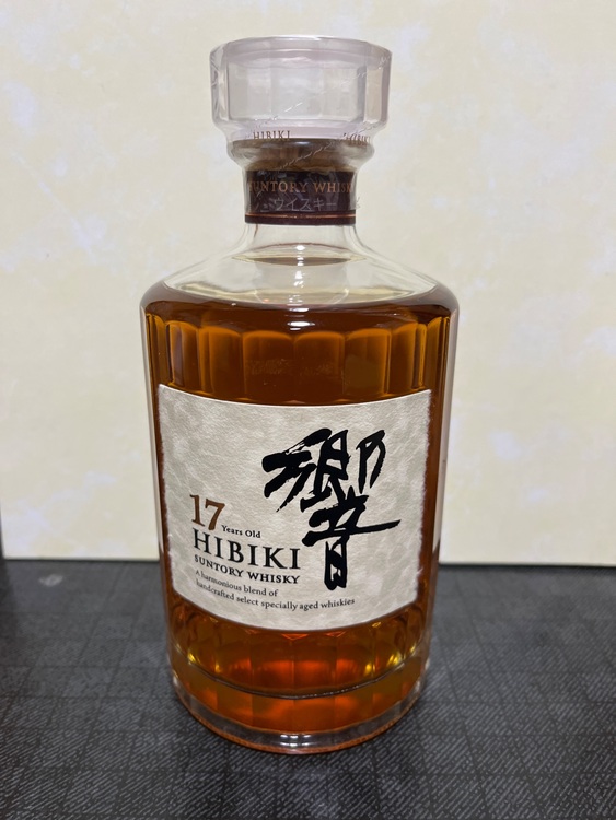 ウイスキー サントリー響 （お酒）の商品画像 - 査定依頼日：2025年7月26日 - 最高査定価格：52,000円