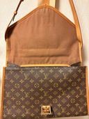 LOUIS VUITTON ビバリー　ハンドバッグ ストラップ付き　M51120（ブランドバッグ）の商品画像 - 査定依頼日：2026年2月4日 - 最高査定価格：45,000円