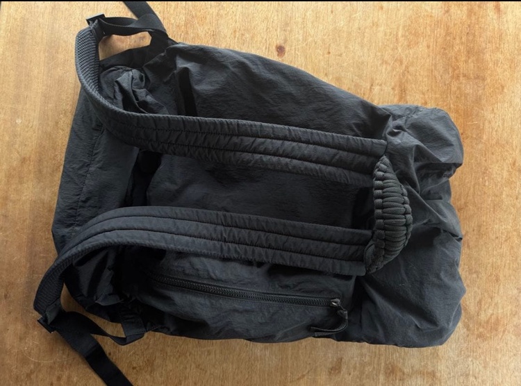 Bottega Veneta ブラック リュック（ブランドバッグ）の商品画像 - 査定依頼日：2026年1月10日 - 最高査定価格：70,000円