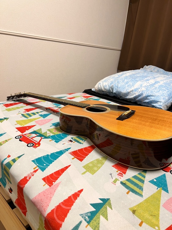 マーチン 000-28 1989/ 484191（ピアノ・楽器・PA機材）の商品画像 - 査定依頼日：2026年4月24日 - 最高査定価格：100,000円