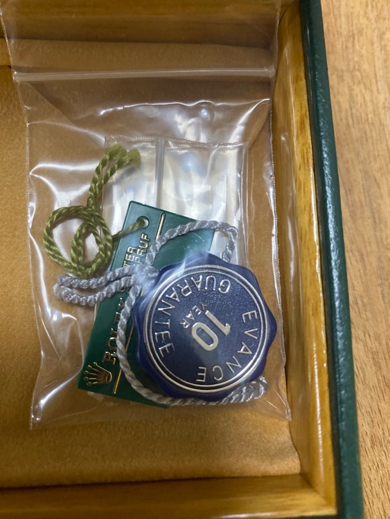 ロレックス パーペチュアルデイト 1521（高級時計）の商品画像 - 査定依頼日：2026年1月10日 - 最高査定価格：800,000円