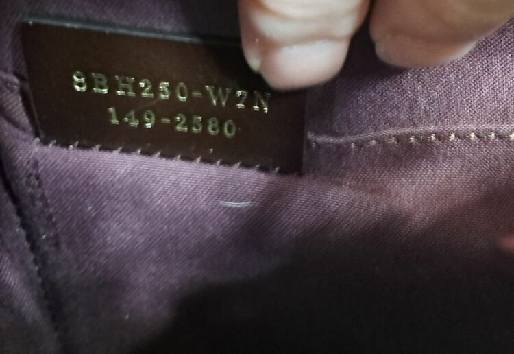 FENDI（ブランドバッグ）の商品画像 - 査定依頼日：2025年6月9日 - 最高査定価格：50,000円