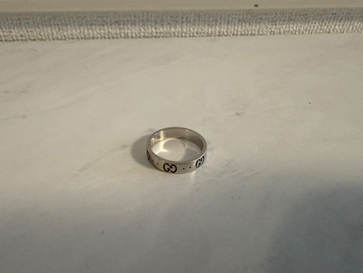 グッチ  （ブランドバッグ）の商品画像 - 査定依頼日：2025年6月17日 - 最高査定価格：50,000円