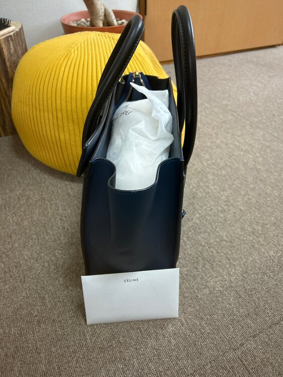 セリーヌ  （ブランドバッグ）の商品画像 - 査定依頼日：2024年12月22日 - 最高査定価格：200,000円